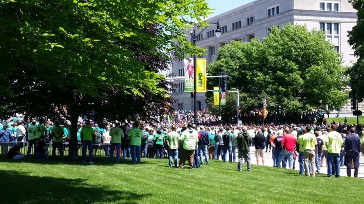 Springfield-Protest-Rauner-May-2016-2-ECC